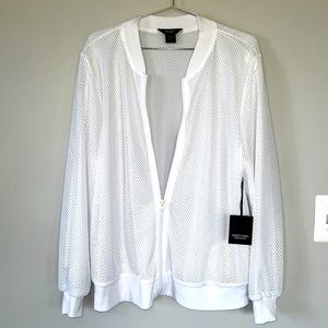 NWT Simply Vera Vera Wang Lightweight Mesh Jacket